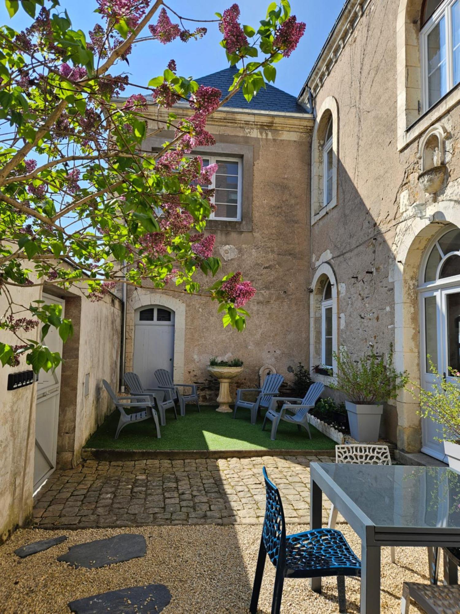 Confidences Escale A Brissac Bed & Breakfast Eksteriør bilde