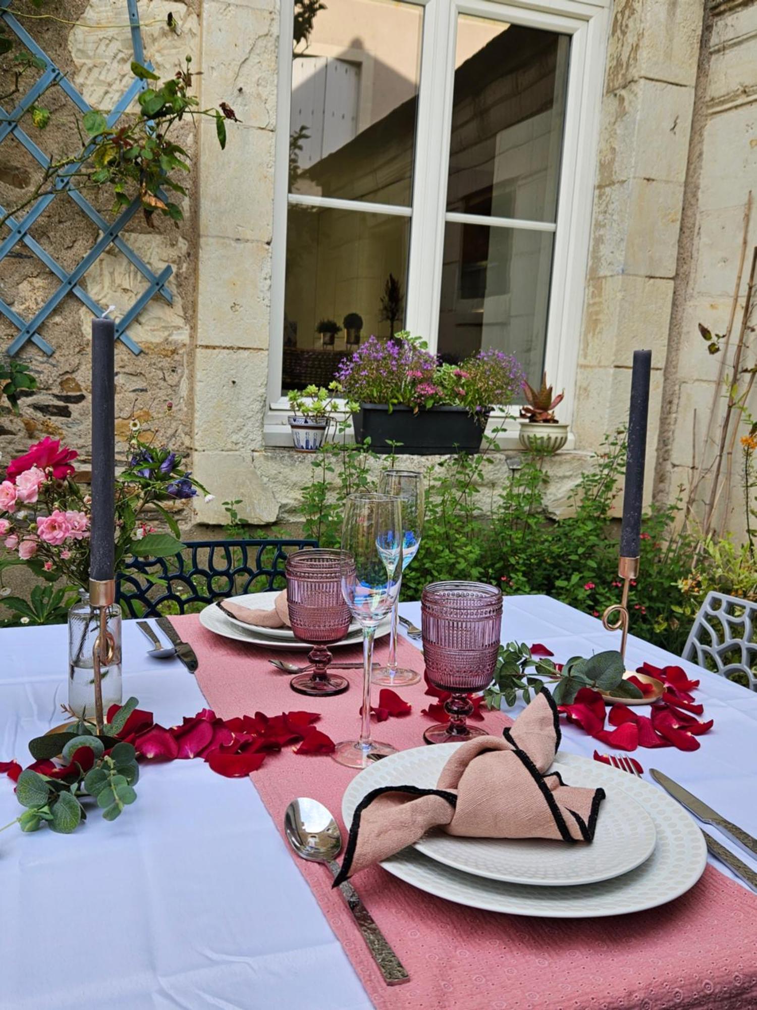 Confidences Escale A Brissac Bed & Breakfast Eksteriør bilde